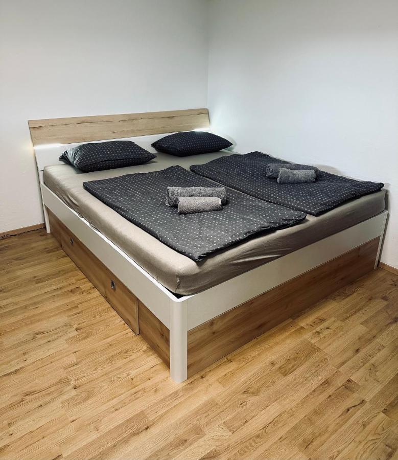 Moon Bay Apartment - Free Large Parking 波尔托罗 外观 照片