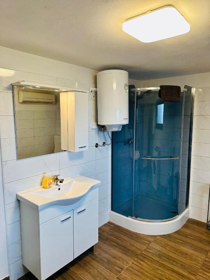Moon Bay Apartment - Free Large Parking 波尔托罗 外观 照片