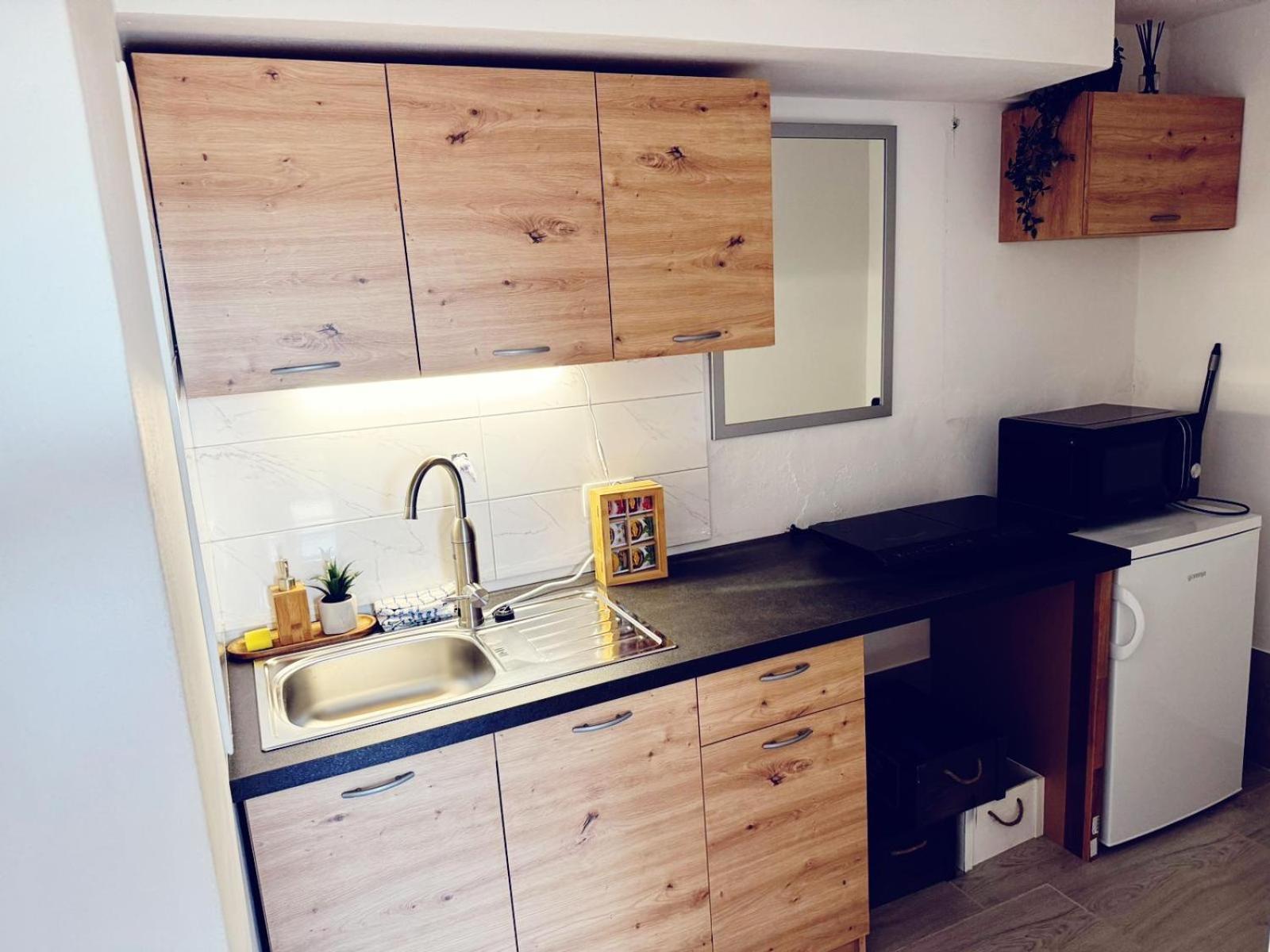 Moon Bay Apartment - Free Large Parking 波尔托罗 外观 照片